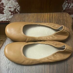 Abeo Tan Leather Flats with Elastic Trim